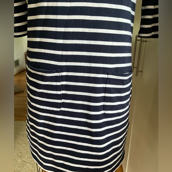 EUC Boden nautical Breton Stripe semi-fitted sheath dress, size 4 MSRP $118 - Picture 9 of 16